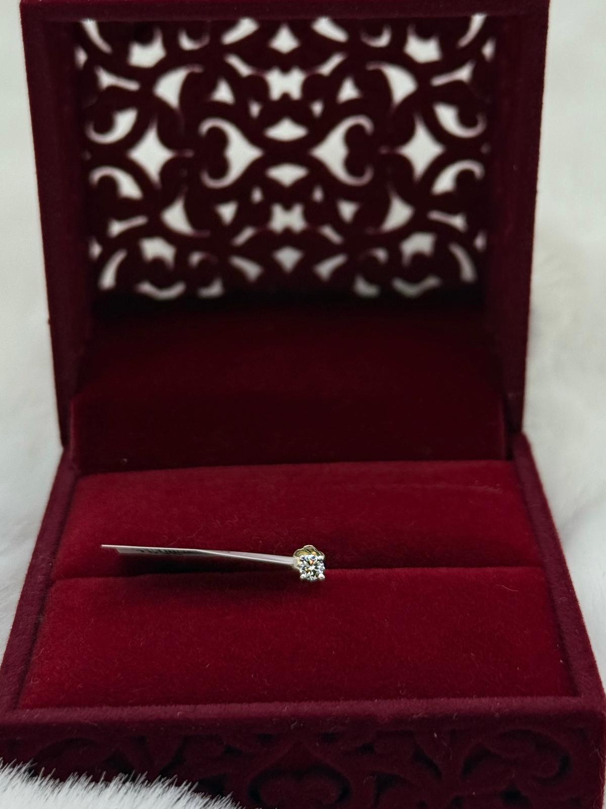 Aurix Diamond Nose Stud V2