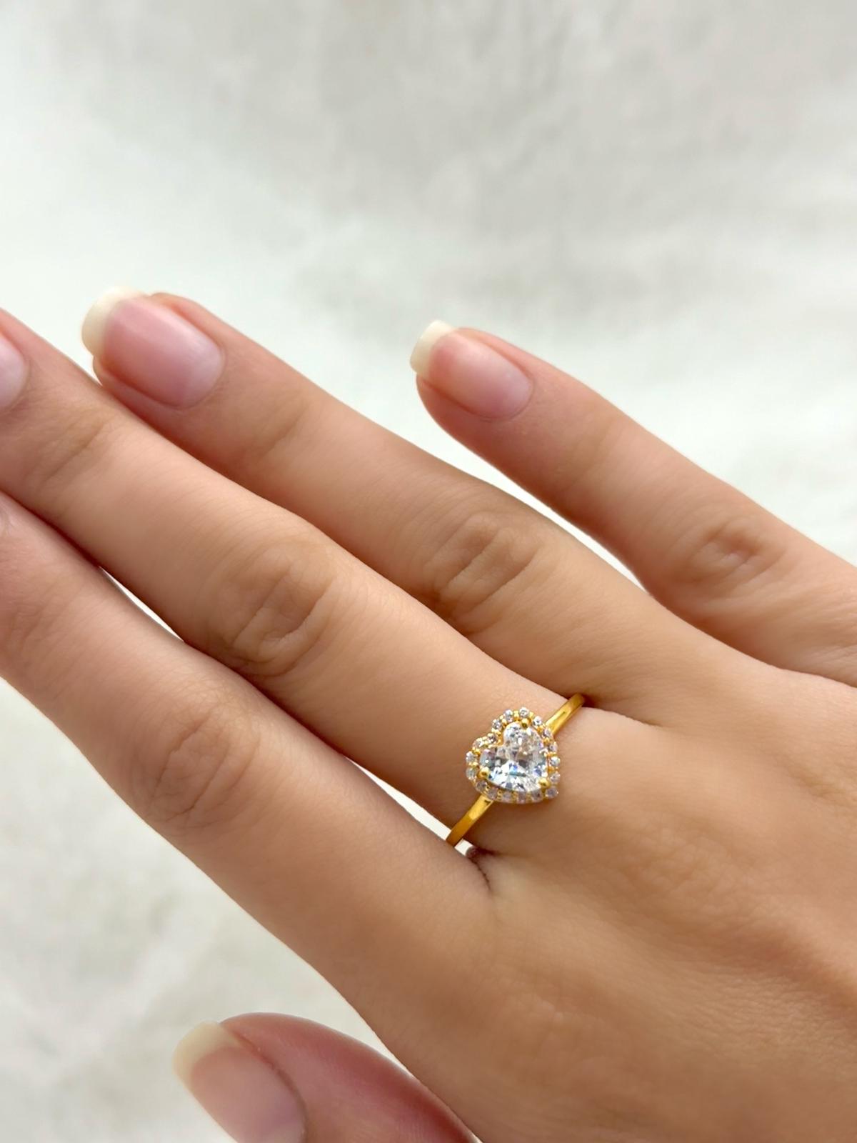 Queen Of Heart Ring- White