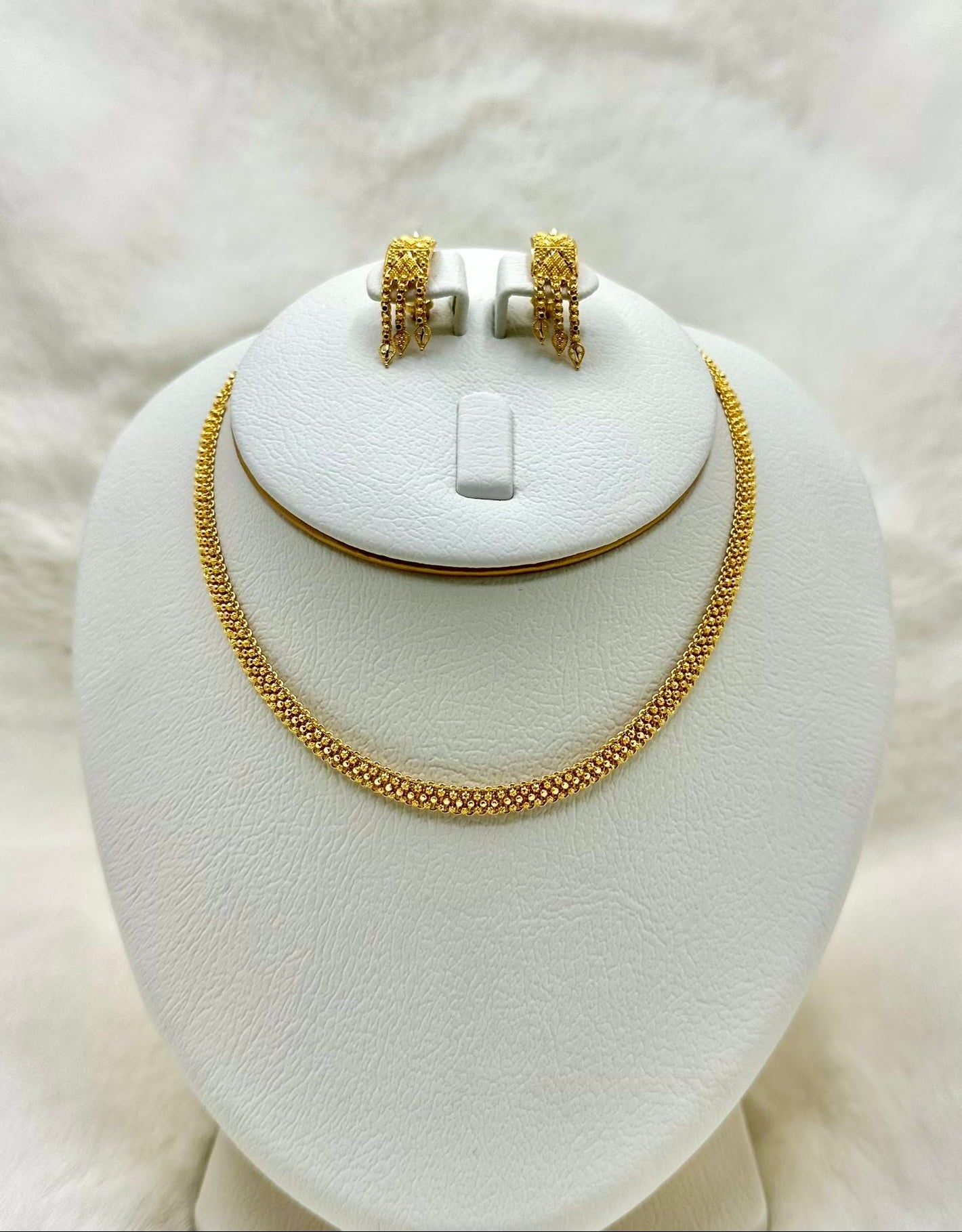 Rania V1 Necklace Set
