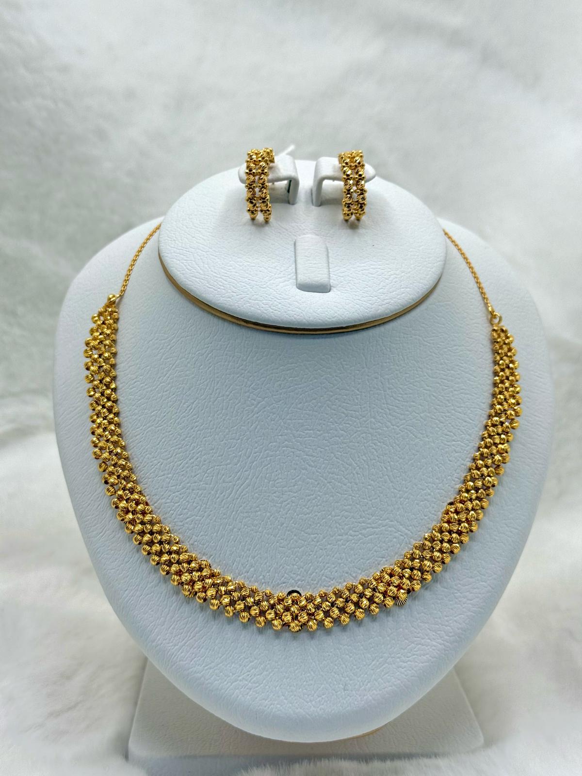 Rhea Reversible Necklace Set