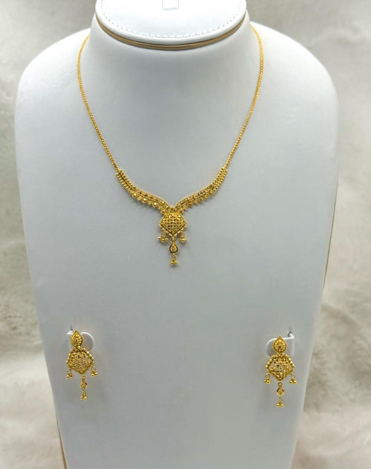 Saniya Necklace Set