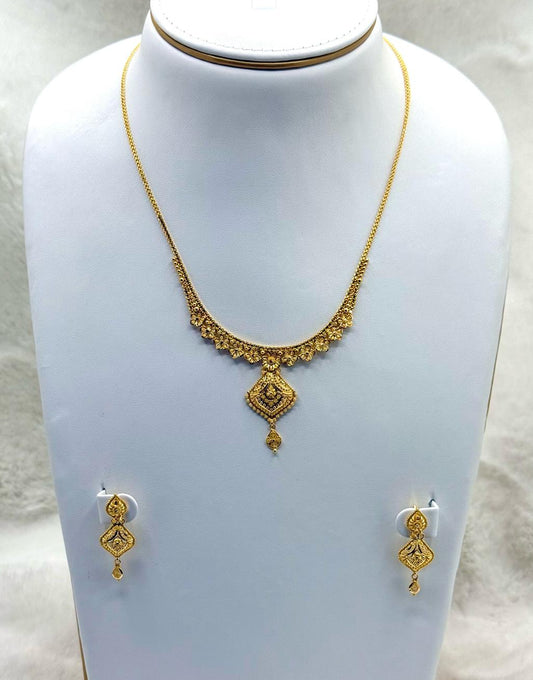 Vidya Necklace Set