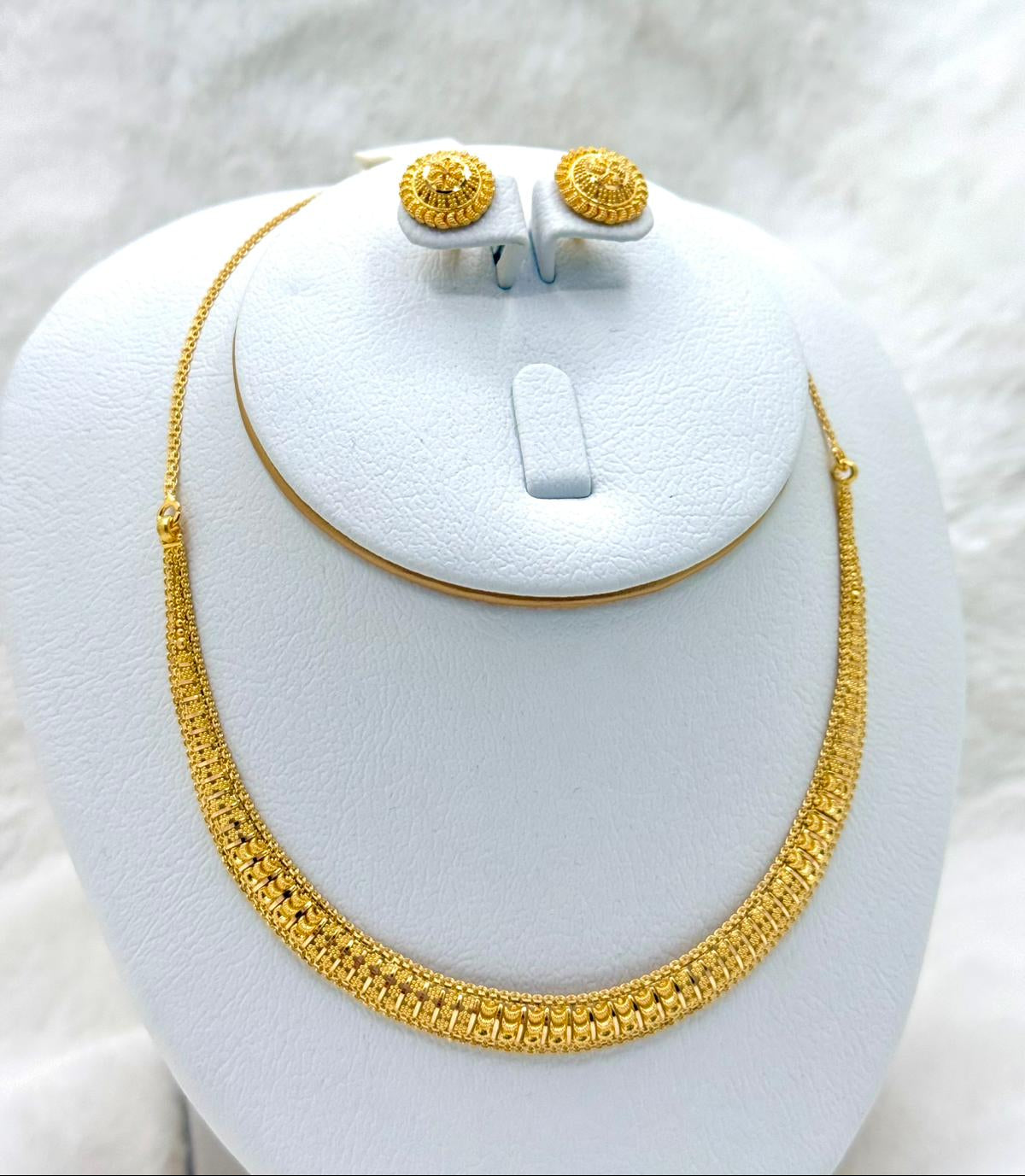 Belle Necklace Set